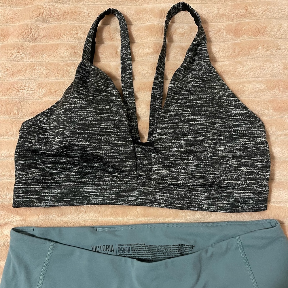 VSX strappy sports bra